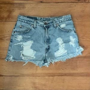Levi’s vintage distressed jean shorts